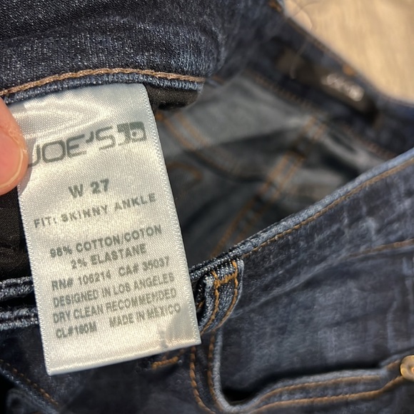 Joe’s Jeans - Picture 3 of 6
